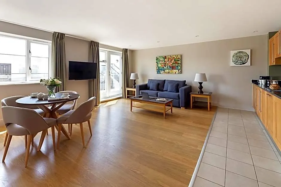 Marlin Apartments Commercial Road - Limehouse-1