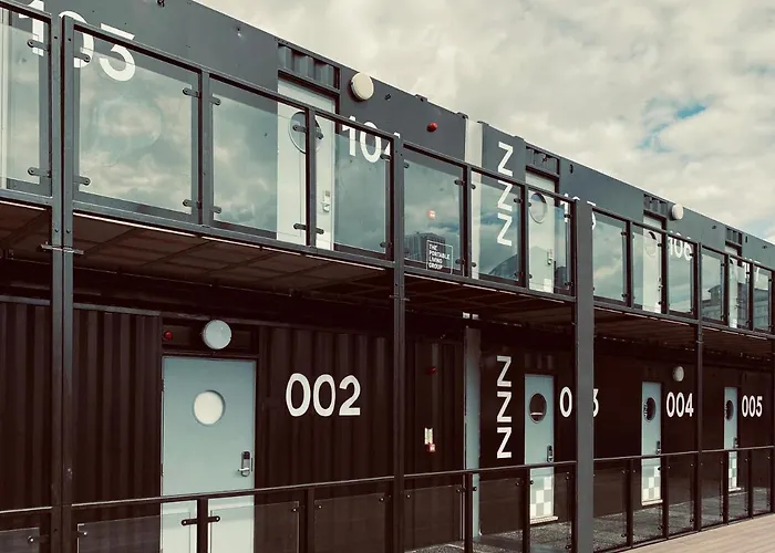 Snoozebox Olympic Park Hotel London