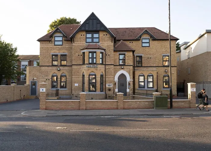 Hotel Dc, Stratford Londra